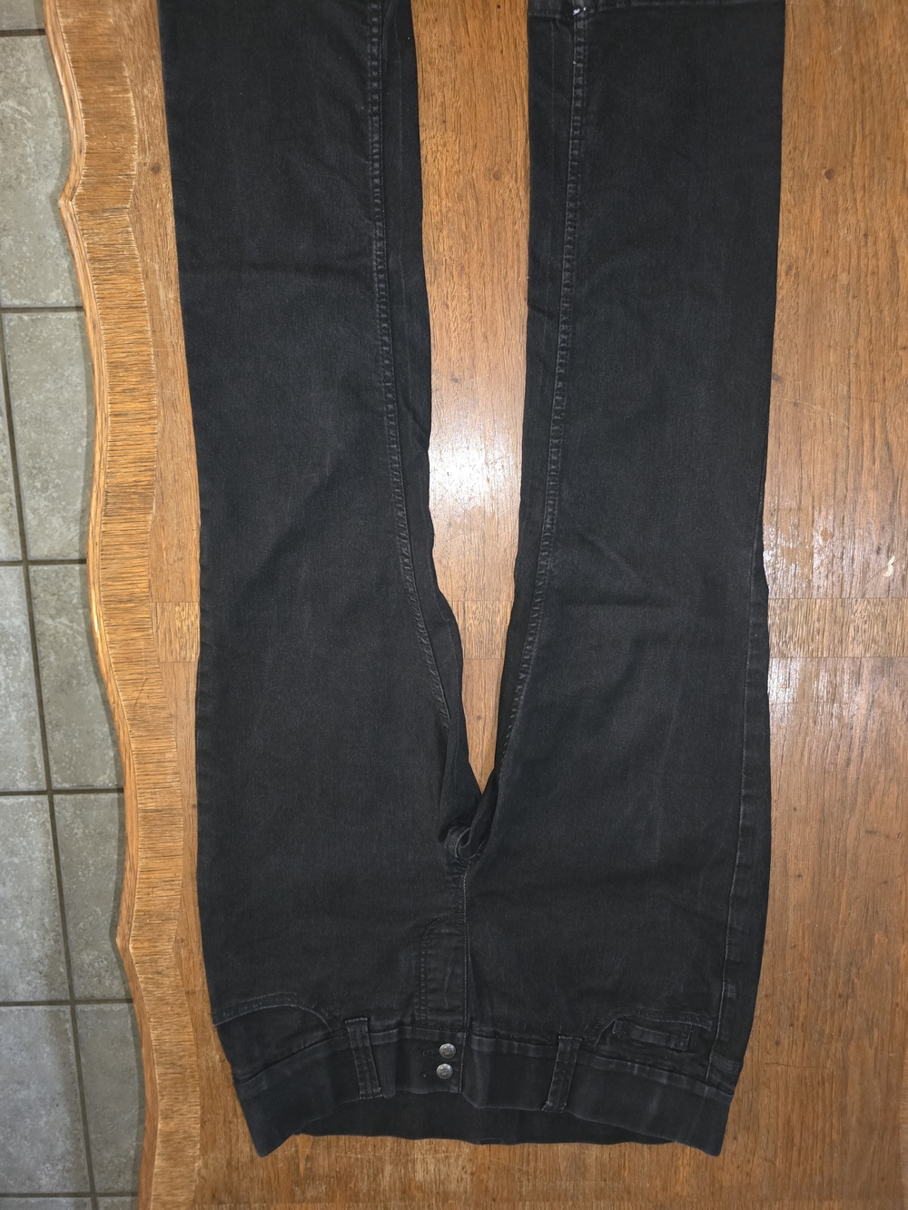 Amazon Women's Black Straight-Leg Jeans NWOT